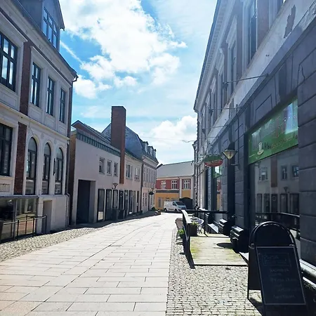 Double 20 With Free Parking * Hjørring
